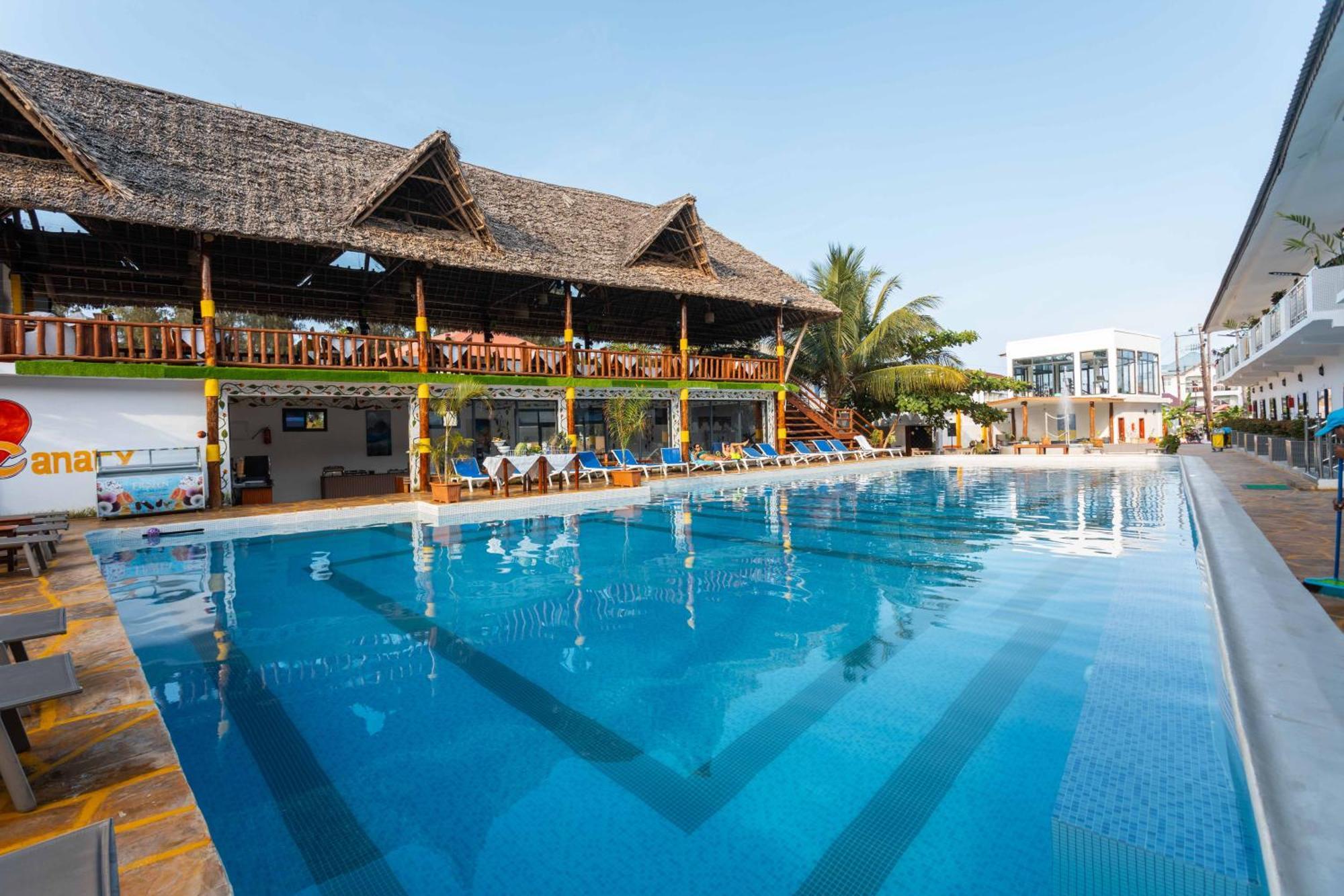 Canary Hotel & Spa ナングウィ エクステリア 写真