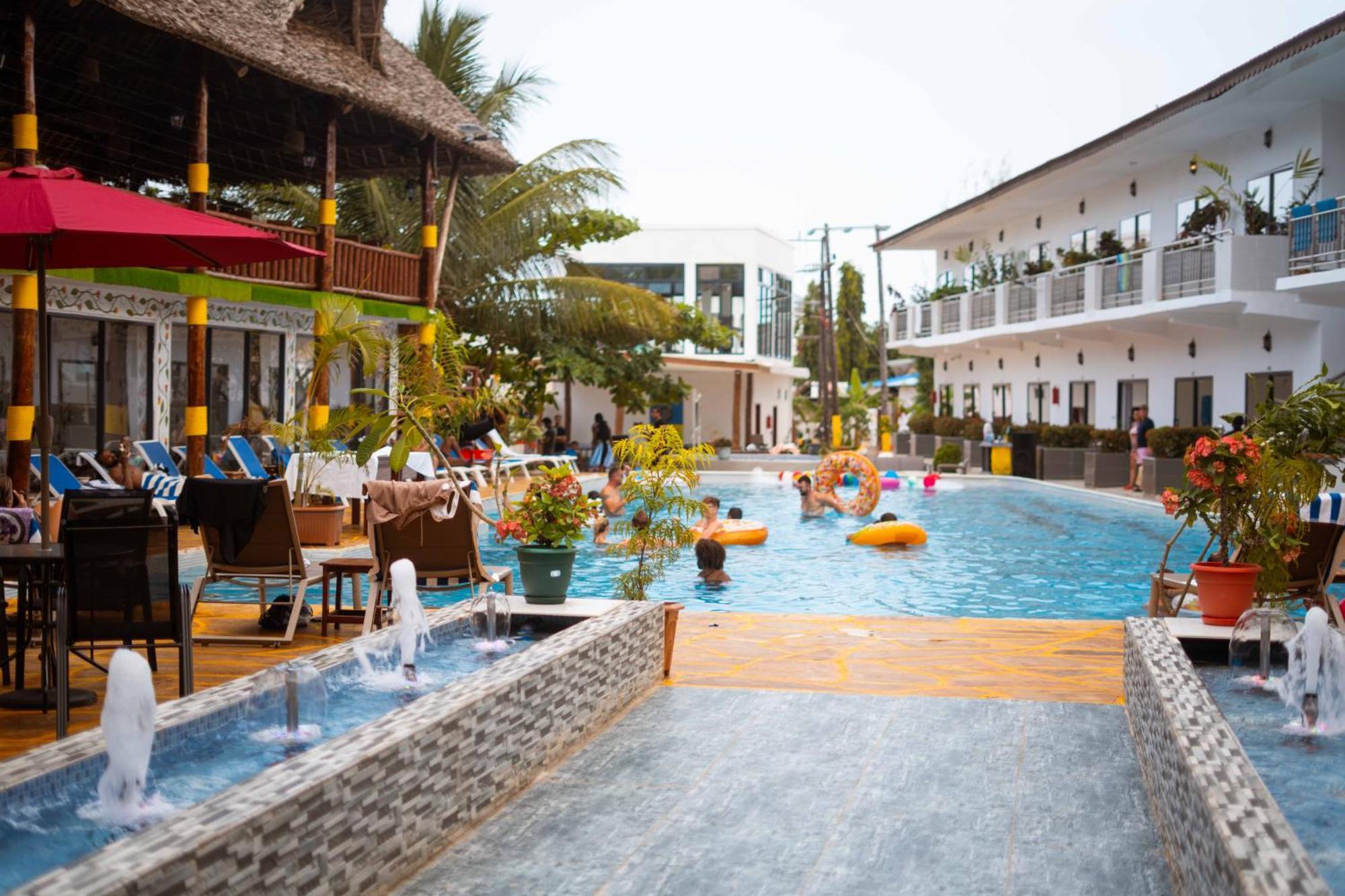 Canary Hotel & Spa ナングウィ エクステリア 写真