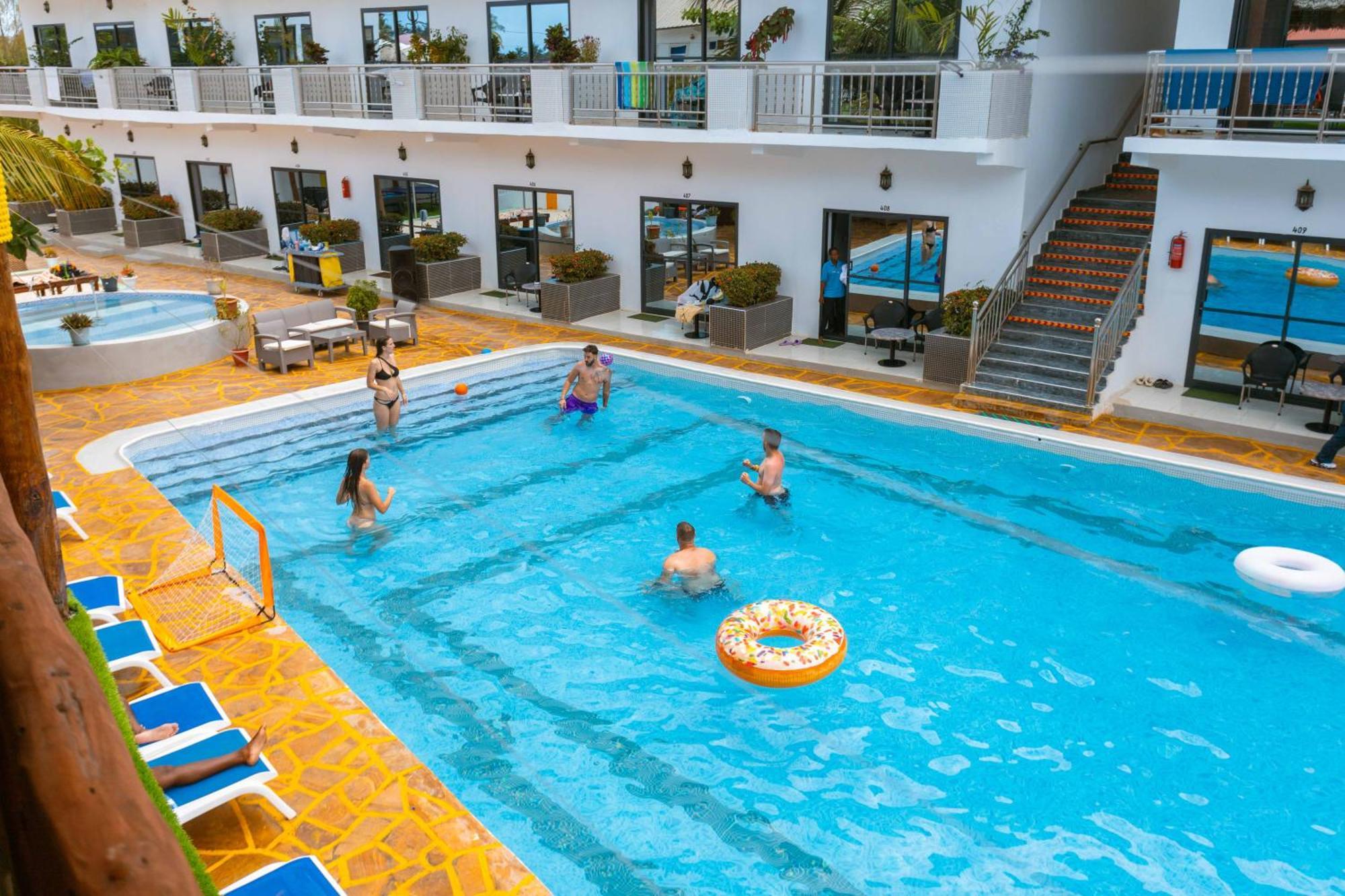 Canary Hotel & Spa ナングウィ エクステリア 写真