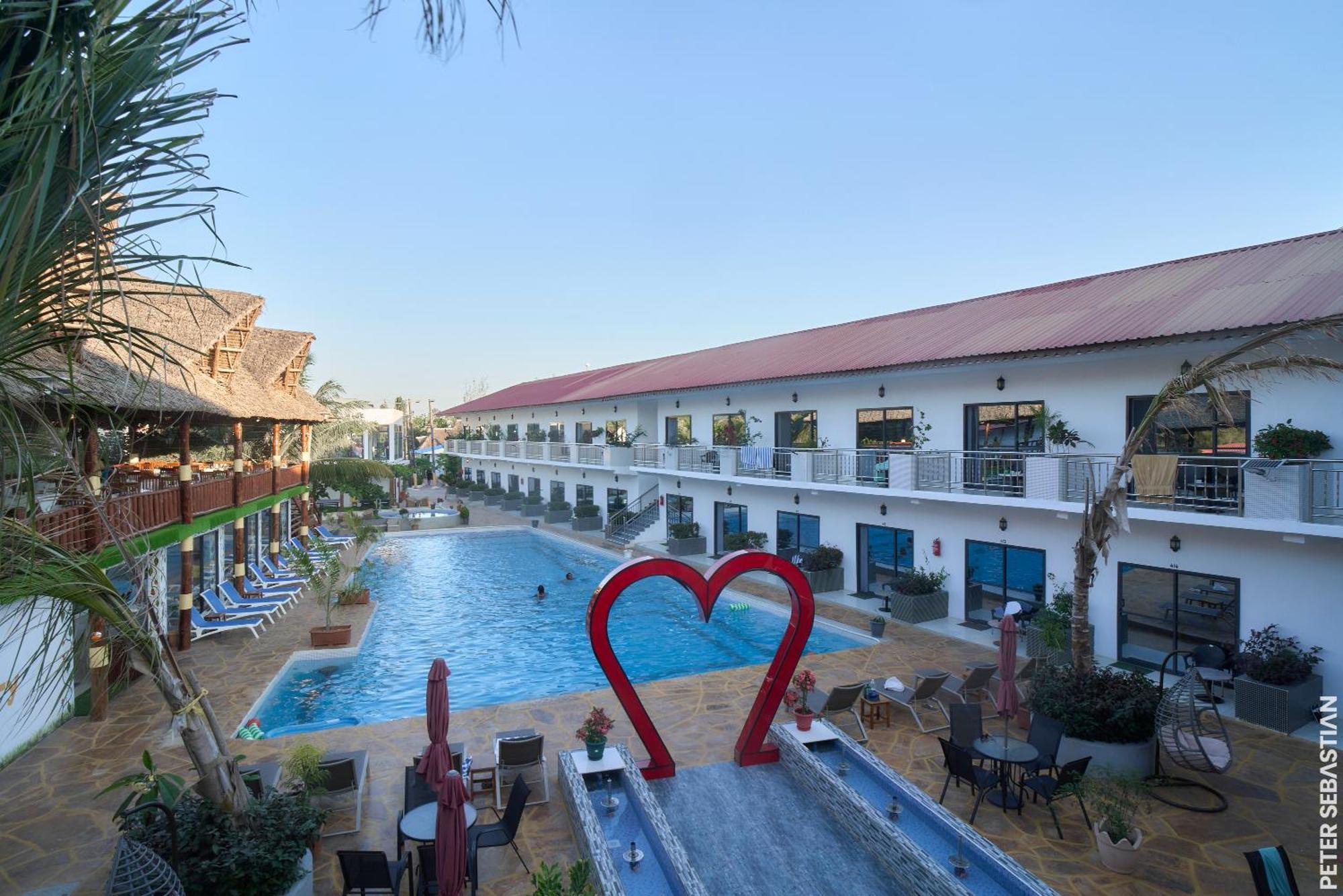Canary Hotel & Spa ナングウィ エクステリア 写真